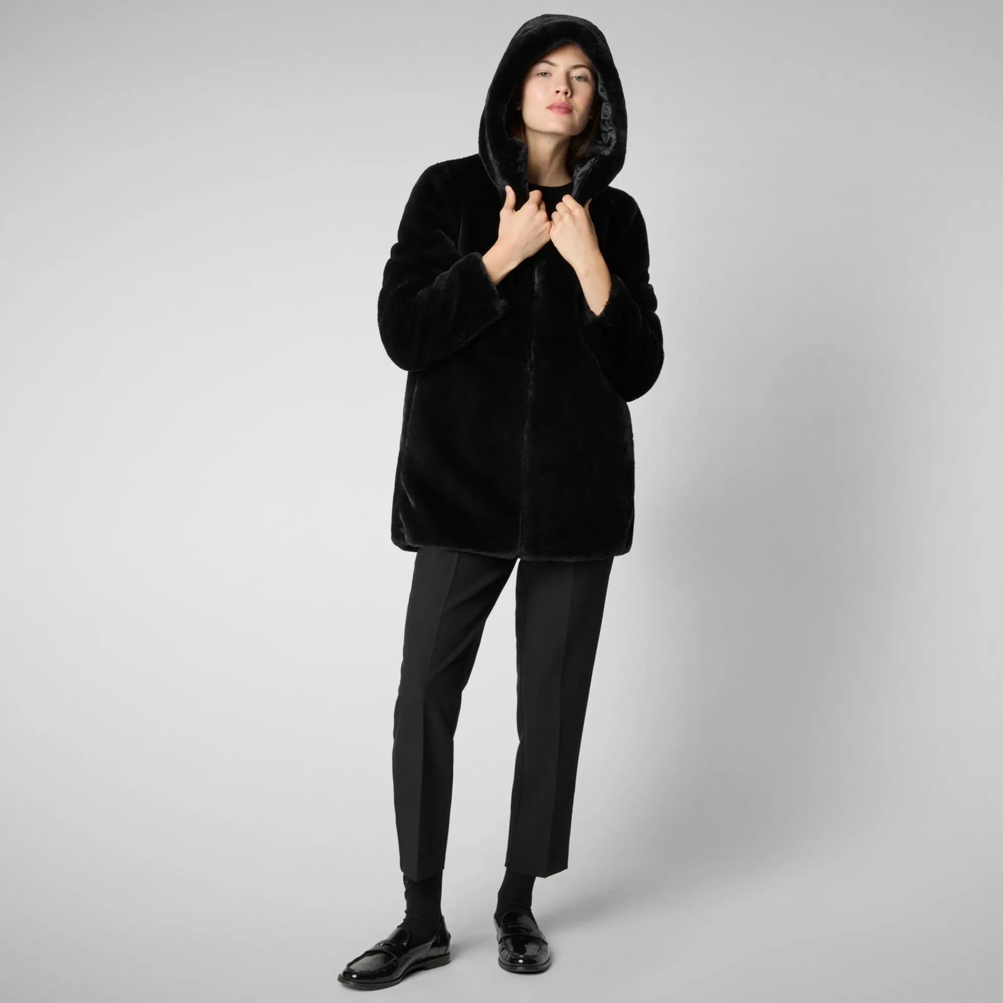 womens_hooded_reversible_jacket_bridget_in_black_4-1.webp Outlet Save The Duck Women's Hooded Reversible Jacket Bridget in Black